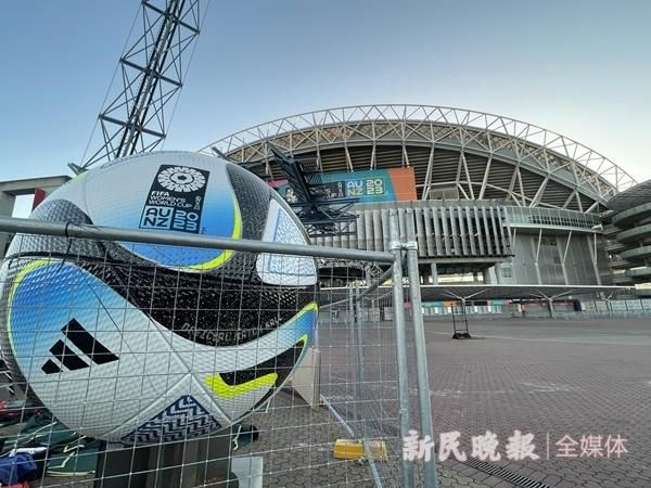 按照DC和华纳的计划，这是一部重启之作